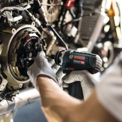 Bosch Professional Bore- Og Skruemaskiner^Bosch GSR 12V-15 FC bore/skruemaskine 2x2,0 Ah batteri/lader og L-BOXX