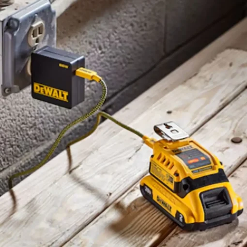DeWALT Elværktøjssæt|Batterier Og Opladere^18V XR USB Oplader