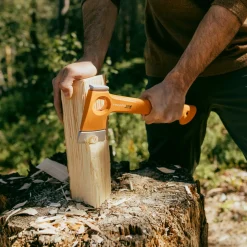 Hot Fiskars fritidsøkse X13