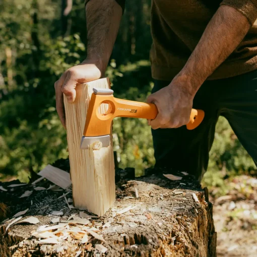Hot Fiskars fritidsøkse X13