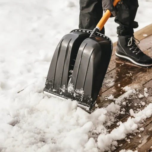Fiskars Haveredskaber^sneskovl X serie