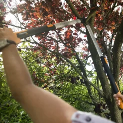 Fiskars Beskæring Og Økser^universaIsaks m/teleskopskaft UPX86