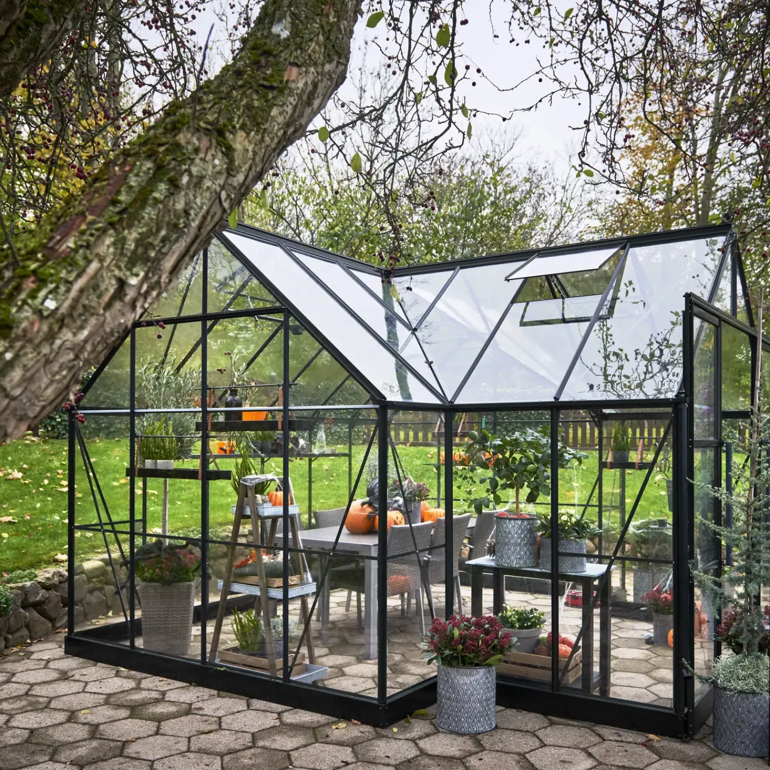 Halls Orangerier^Garden Room drivhus grøn med hærdet glas, inkl. sokkel 12,9 m²