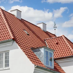 V. Meyer Tagsten^HF14/Vario vingefalstagsten naturrød