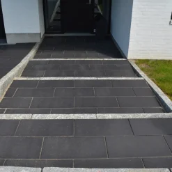 Online IBF Plus betonflise sort 30x30x6 cm