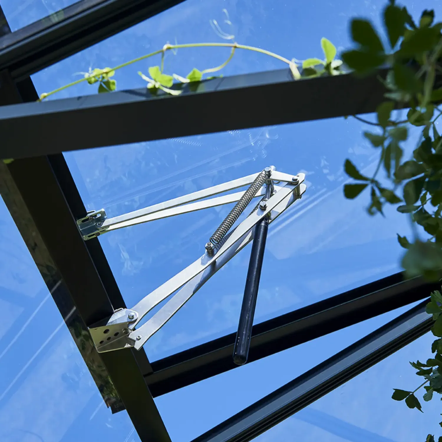 Juliana Drivhus Reservedele Og Vedligehold^Univent vinduesåbner til max 7 kg.