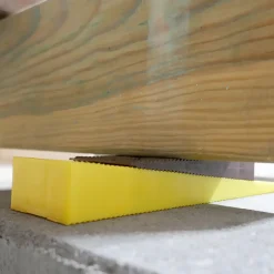 Knudsen Kilen Kiler^plastkile brun 15x45x90 mm