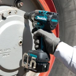 Makita DTW700T 1/2