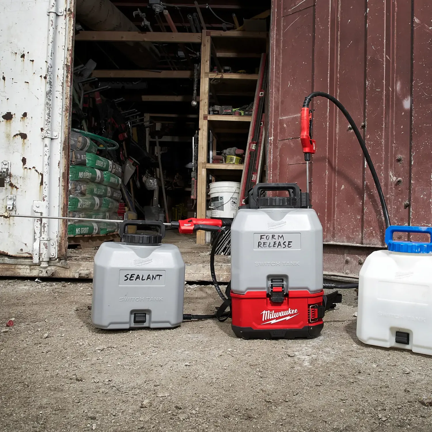 Milwaukee Ukrudtsbekæmpelse^M18 BPFP-CCST Switch Tank™ sprøjtebeholder 15 L til beton - solo