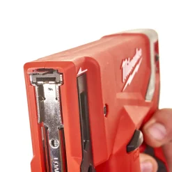 Milwaukee Sømpistoler^M12 BST-0 12V hæftepistol solo