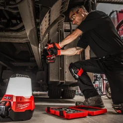 Milwaukee Prepperudstyr^M18TALO områdelampe