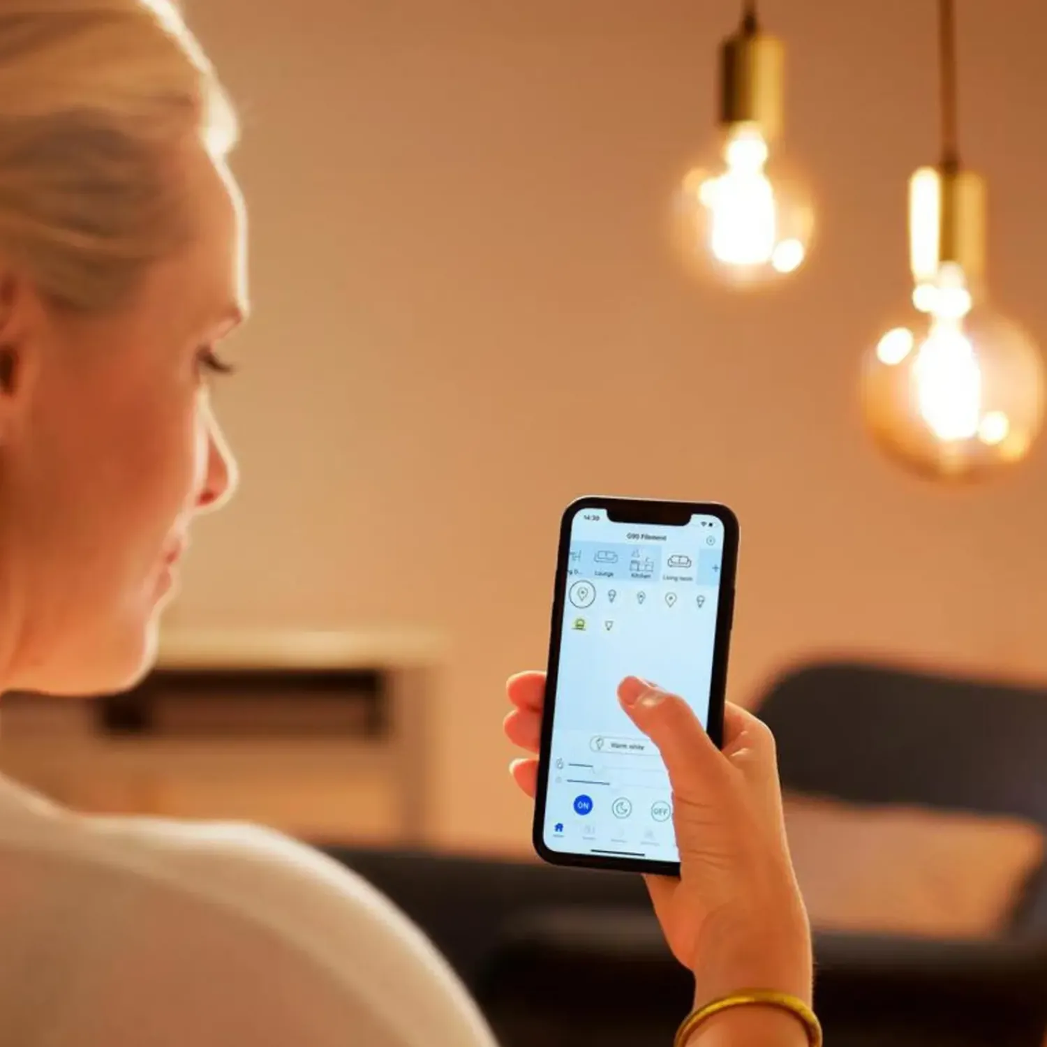 Philips Smart Wiz E27 Pærer^white LED pære E27 6,7W mega globe guld