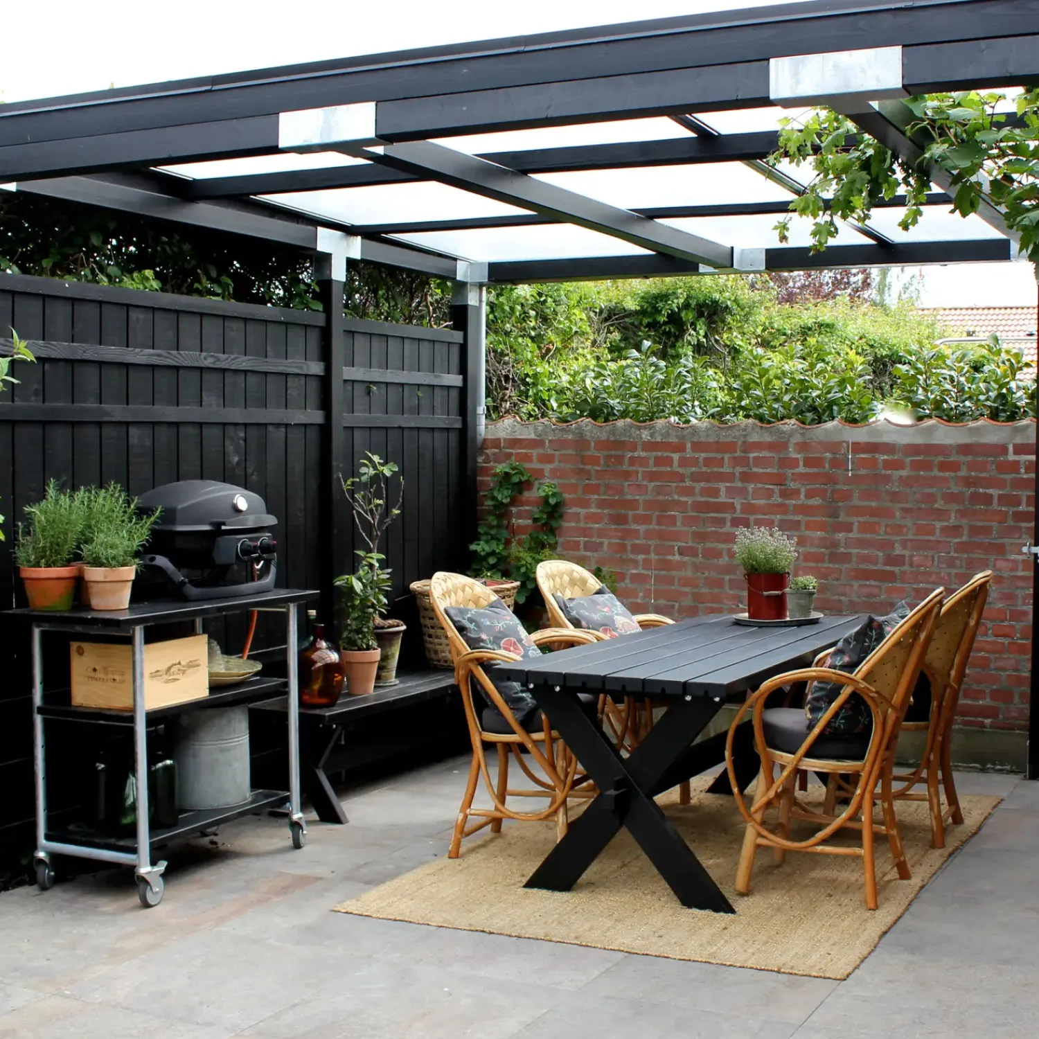 Discount Plus Rustik hegn 180x138 cm sort