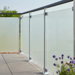 Clearance Plus Stålstolpe m/fod til håndliste inkl. bolte  hjørnestolpe  4,5x4,5x103,3 cm