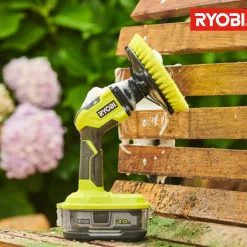 Ryobi Bilpleje^R18CPS-0 rengøringsmaskine m/ børste 18V ONE+ solo