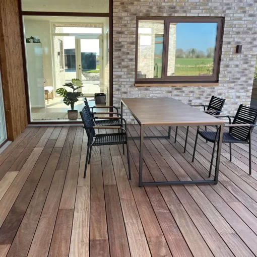 Clearance Tali terrassebrædder 21x145 mm x 1,55 m