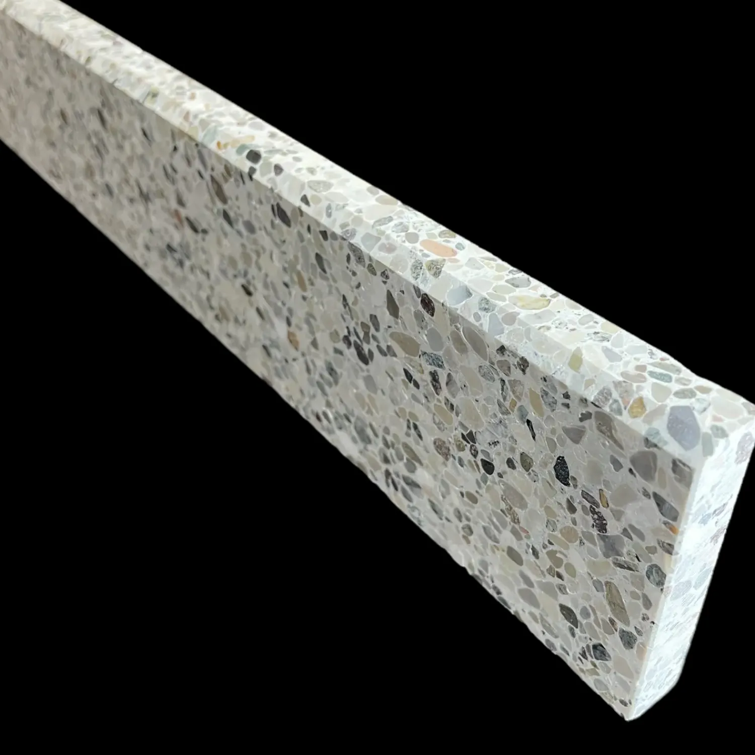 Granit.dk Gulv- Og Vægfliser^Terrazzo sokkelliste san francisco slebet overflade og top med fas 40x1,5x7,5 cm