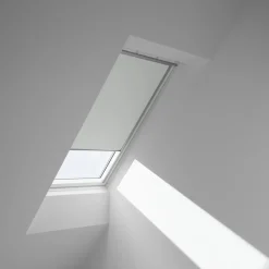 Velux Gardiner|Tilbehør Til Kontor Og Værksted^mørklægning manuel DKL FK06 hvid, 66 x 118 cm